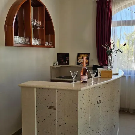 New Dubai - Okrug Gornji,trogir, Hrvatska Трогір