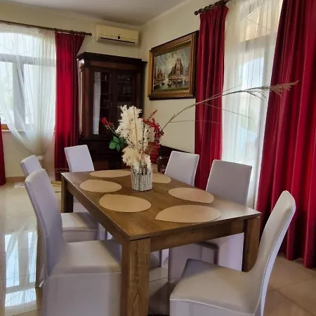 빌라 New Dubai - Okrug Gornji,trogir, Hrvatska