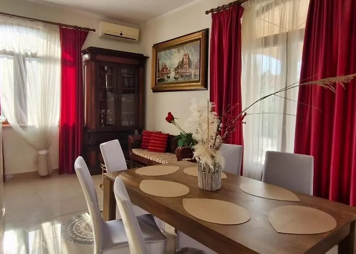 New Dubai - Okrug Gornji,trogir, Hrvatska Trogir